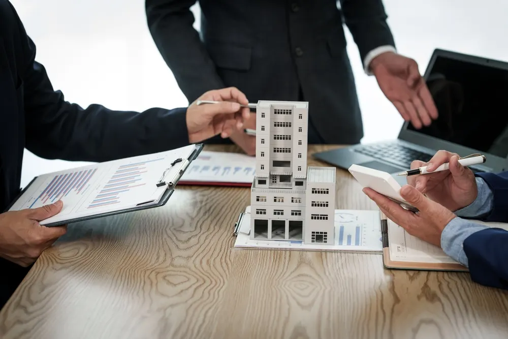 Sarasota business attorneys handling mergers, acquisitions and commercial real estate